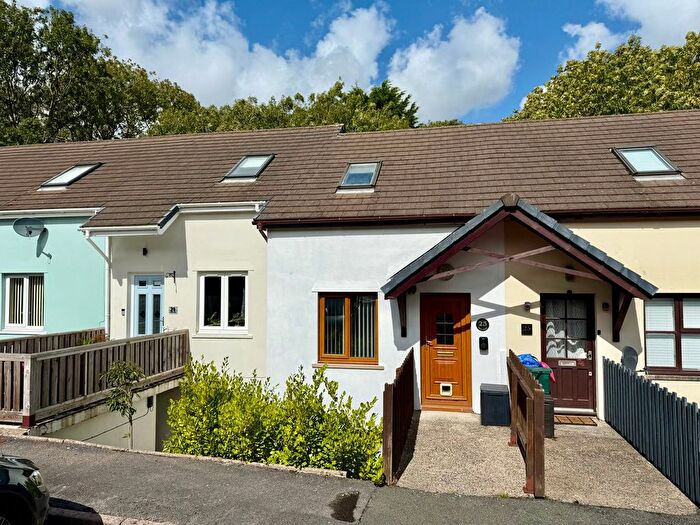 2 Bedroom Property For Sale In School Gardens, Pennar, Pembroke Dock, SA72