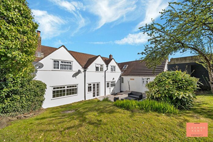 6 Bedroom Detached House For Sale In Watford Road, Caerphilly, CF83