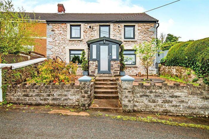 3 Bedroom Semi-Detached House For Sale In Horeb Road, Mynyddygarreg, Kidwelly, Carmarthenshire, SA17