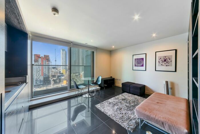 Studio To Rent In West Tower, Pan Peninsula, Canary Wharf, E14