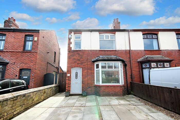 3 Bedroom Semi-Detached House To Rent In Spindle Hillock, Ashton-In-Makerfield, WN4
