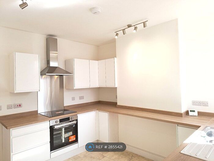 3 Bedroom Terraced House To Rent In Francis St, Derby, DE21