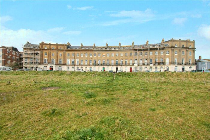 1 Bedroom Apartment To Rent In Sea Front, Hayling Island, PO11