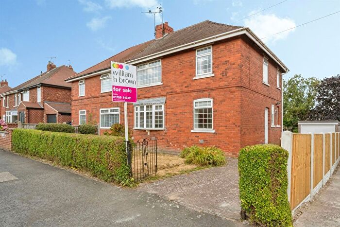 3 Bedroom Semi-Detached House For Sale In Manor Road, Maltby, Rotherham, S66