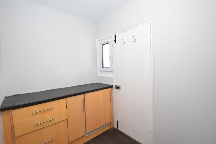 3 Bedroom Terraced House For Sale In Dundonald Crescent, Irvine, North Ayrshire, KA11