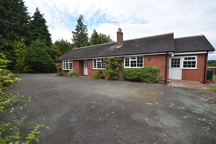 3 Bedroom Detached Bungalow To Rent In Oak Hollow, Whixall, Whitchurch, Shropshire, SY13
