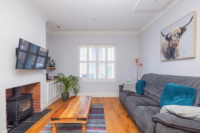 3 Bedroom Terraced House For Sale In Elmgrove Avenue, Easton, BS5