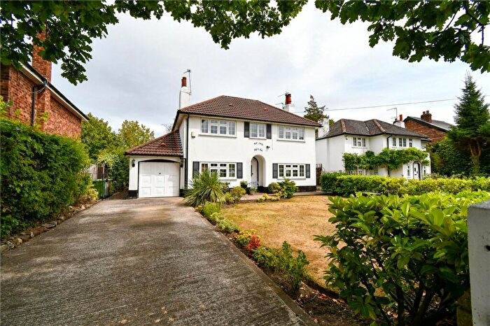 3 Bedroom Detached House For Sale In Dibbinsdale Road, Bromborough, Wirral, CH63