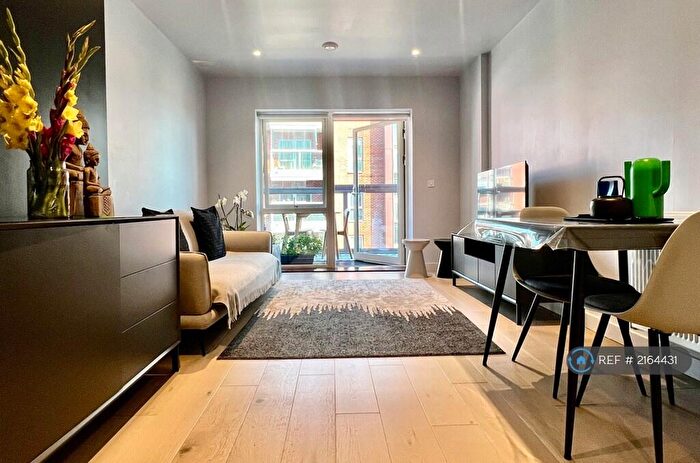 1 Bedroom Flat To Rent In Burnell Building, London, NW2