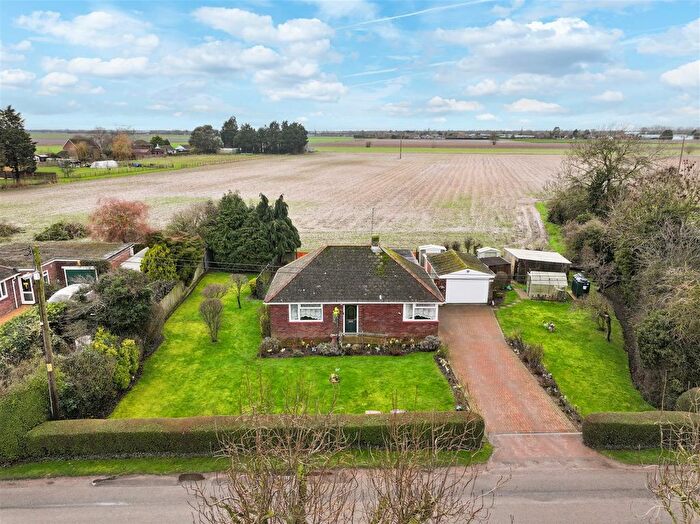 2 Bedroom Detached Bungalow For Sale In Broadgate, Weston Hills, Spalding, PE12