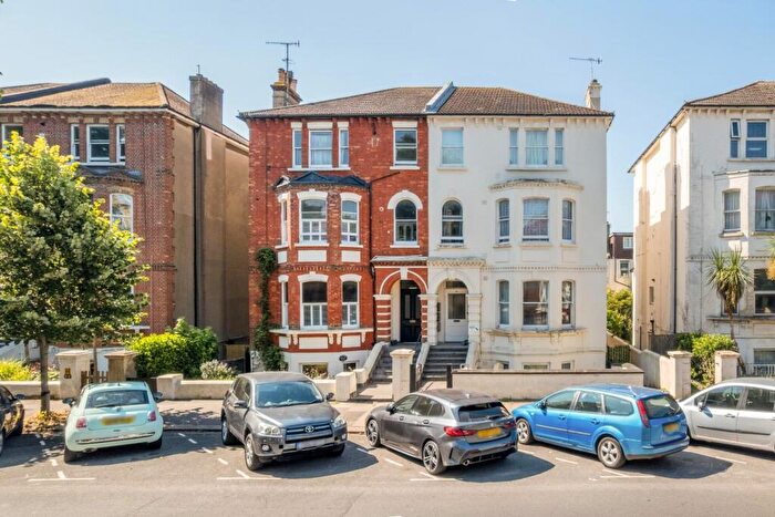 2 Bedroom Apartment For Sale In Clarendon Villas, Hove, BN3