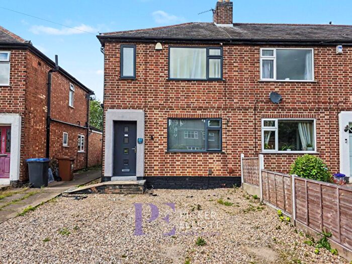 3 Bedroom End Of Terrace House For Sale In Westfield Road, Hinckley, LE10