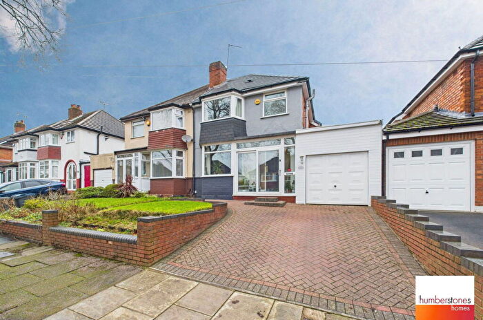 4 Bedroom Semi Detached House For Sale In Wilmington Road, Quinton, B32