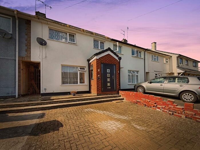 3 Bedroom Terraced House For Sale In Croyland Green, Thurnby Lodge, Leicester, LE5