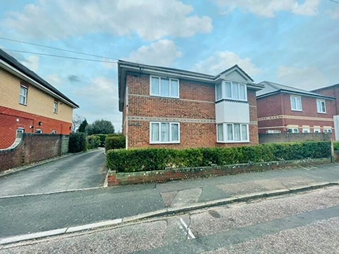 1 Bedroom Flat To Rent In Calvin Road, Bournemouth, BH9