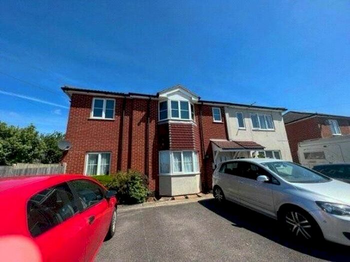 1 Bedroom Flat To Rent In South East Road, Southampton, Hampshire, SO19