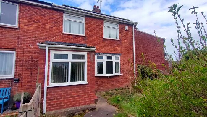 3 Bedroom End Of Terrace House For Sale In The Mount, Wrexham, Wrexham, LL12