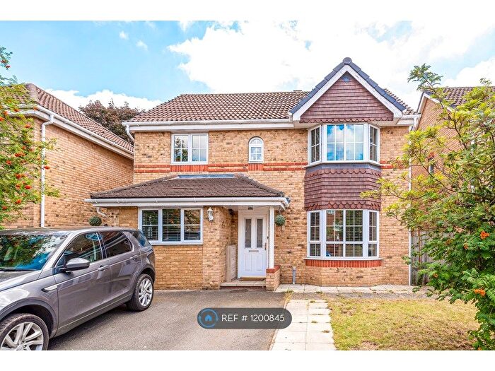 5 Bedroom Detached House To Rent In Parkside Place, Staines-Upon-Thames, TW18