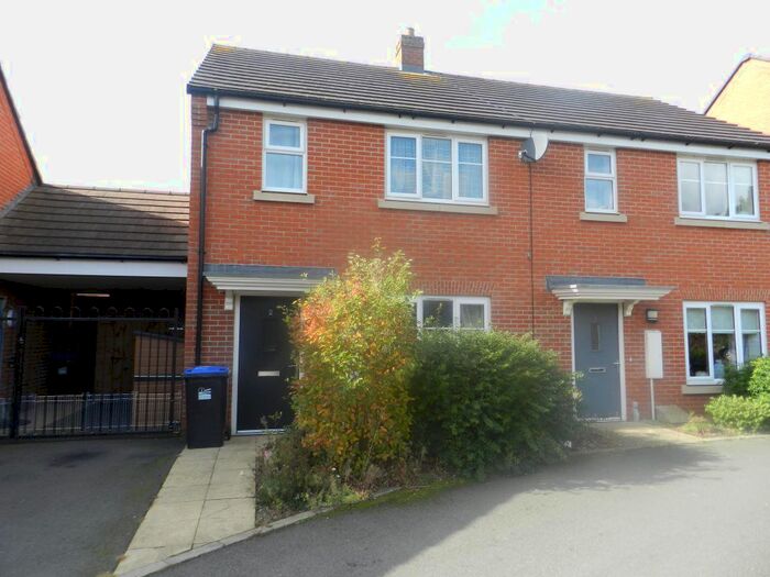 2 Bedroom Property To Rent In Pepperbox Hill, Daventry, NN11