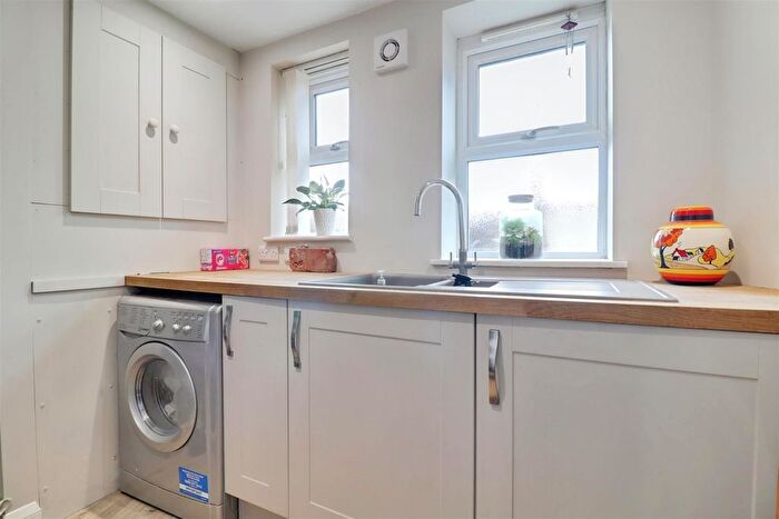 3 Bedroom End Terrace House For Sale In Station Road, Alsager, ST7