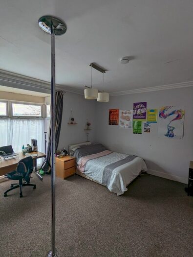 5 Bedroom Property To Rent In Bernard Street, Brynmill, Swansea, SA2