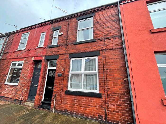 2 Bedroom Terraced House To Rent In Ashley Street, Salford, M6