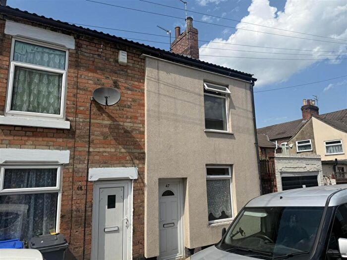 2 Bedroom Terraced House For Sale In Goodman Street, Burton-On-Trent, DE14