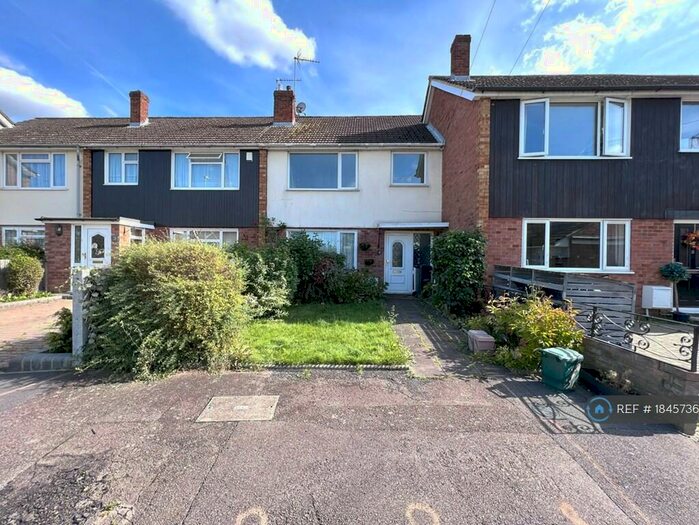 3 Bedroom Terraced House To Rent In Hereward Close, Waltham Abbey, EN9