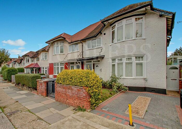 1 Bedroom Flat For Sale In Melrose Avenue, London, NW2