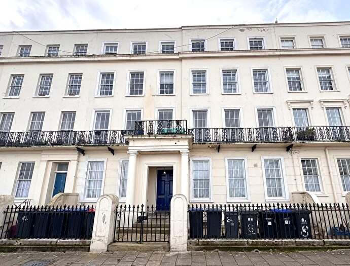 1 Bedroom Flat To Rent In St. Georges Terrace, Herne Bay, CT6