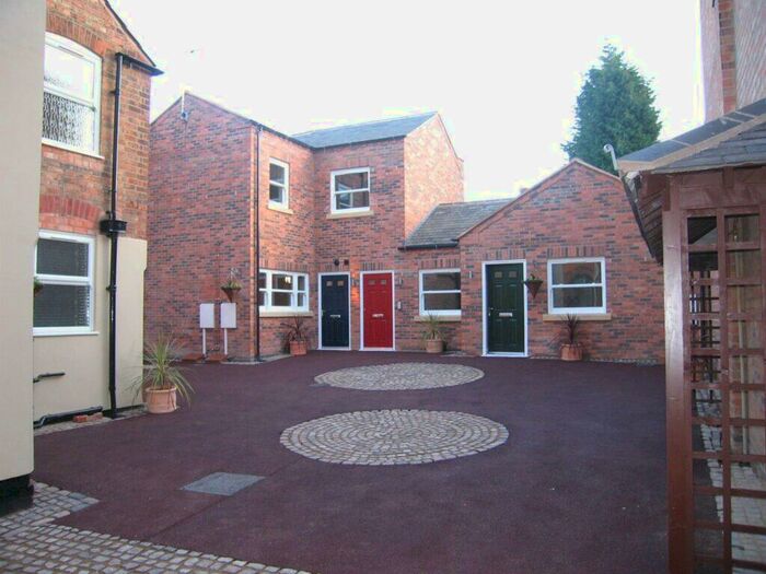 1 Bedroom Flat To Rent In Knighton Fields Road East, Leicester, LE2