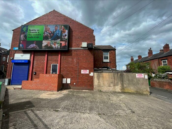 1 Bedroom Flat To Rent In Dewsbury Road, Dewsbury Road, Beeston, LS11