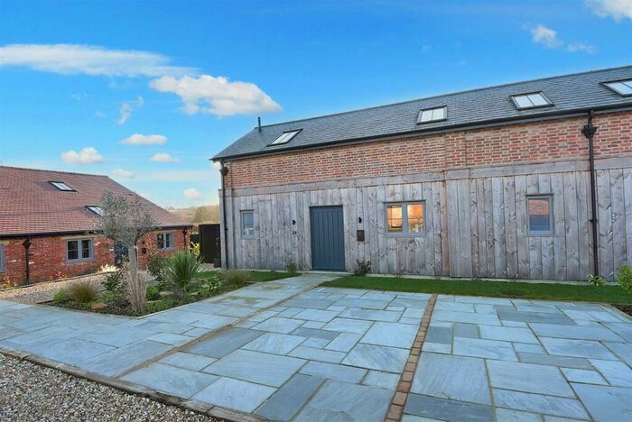 3 Bedroom Barn Conversion For Sale In Plumber Farm, Plumber, Sturminster Newton, DT10