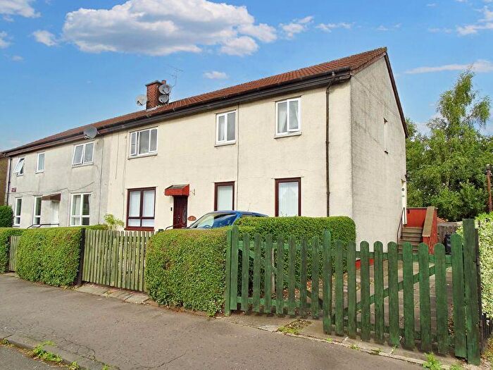 3 Bedroom Flat For Sale In St. Serfs Road, Tullibody, FK10