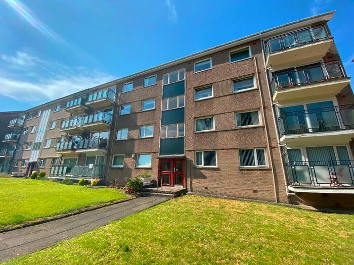 2 Bedroom Flat To Rent In George Street, Paisley, Renfrewshire, PA1