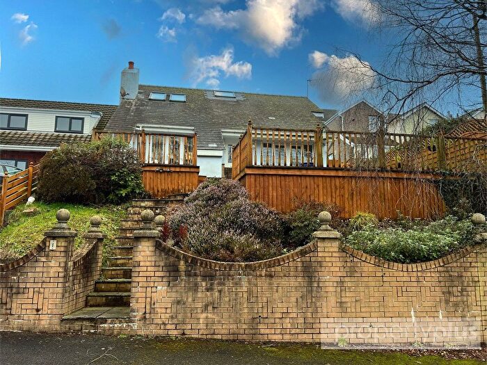 3 Bedroom Bungalow For Sale In Gellir Haidd, Tonyrefail, Porth, CF39