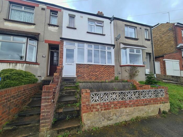 2 Bedroom Terraced House To Rent In Clarence Road, Chatham, ME4