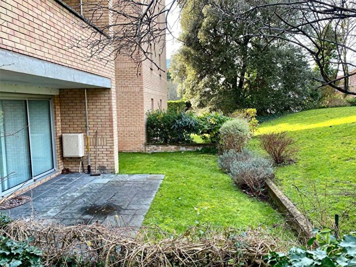 2 Bedroom Apartment For Sale In Victoria Court, Durdham Park, Redland, Bristol, BS6