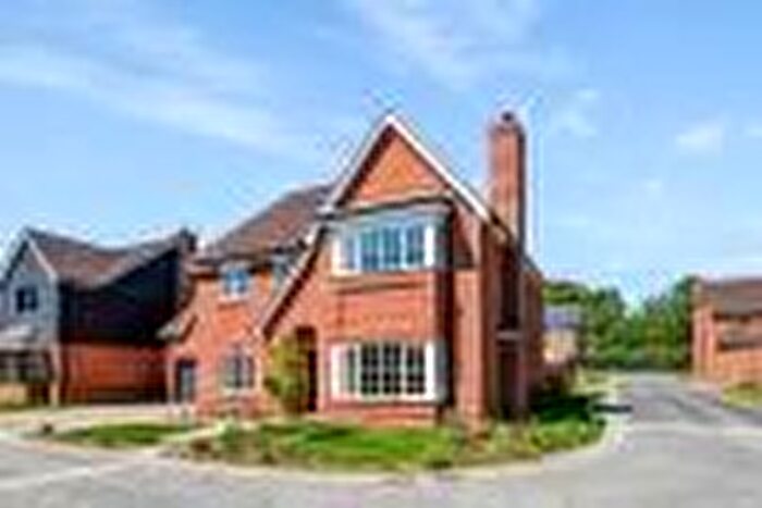 4 Bedroom Detached House To Rent In Carpenters Meadow, Cranbrook, TN17