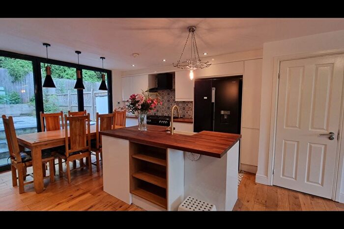 4 Bedroom Terraced House To Rent In Cranford Close, London, SW20