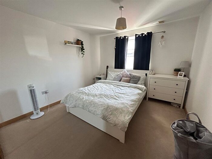 1 Bedroom Flat For Sale In Belon Drive, Whitstable, CT5