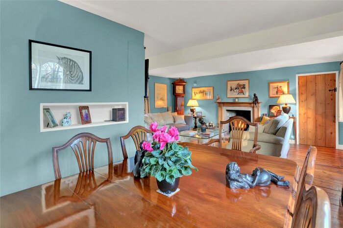 4 Bedroom Detached House For Sale In Oakenden Lane, Chiddingstone Hoath, Edenbridge, Kent, TN8