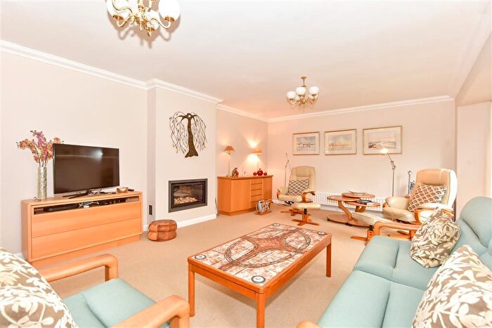 4 Bedroom Detached House For Sale In Park Crescent, Emsworth, Hampshire, PO10