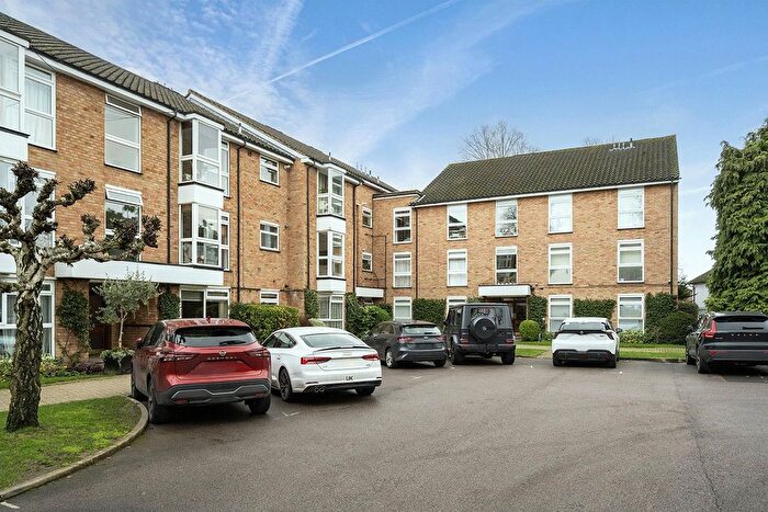 2 Bedroom Flat For Sale In Randall Court, Page Street, Mill Hill, London, NW7