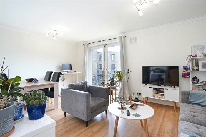 1 Bedroom Apartment To Rent In Duke Shore Wharf, Narrow Street, London, E14