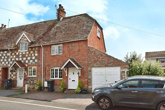 3 Bedroom End Of Terrace House For Sale In Haviland Cottages, Quidhampton ***Video Tour***, SP2