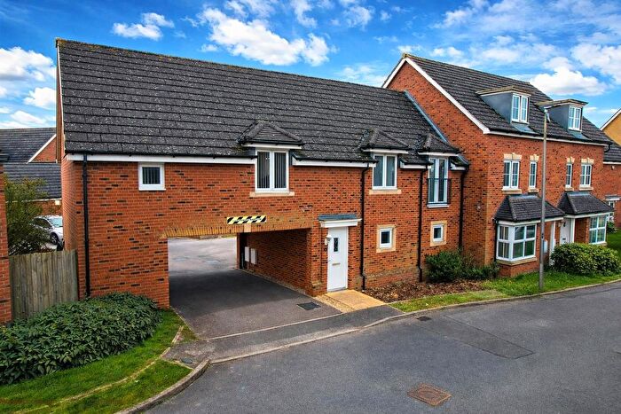 2 Bedroom Detached House For Sale In Keel Way, Oxley Park, Milton Keynes, MK4