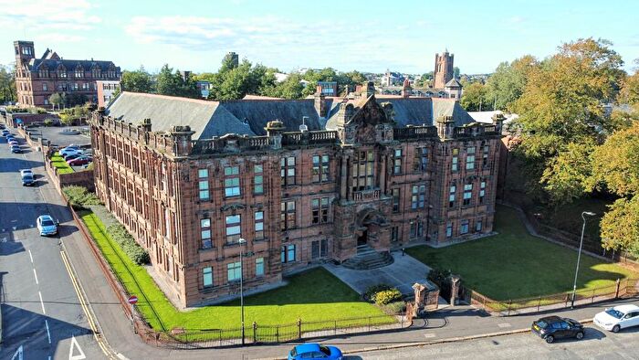 2 Bedroom Flat For Sale In Elmbank Avenue, Kilmarnock, KA1