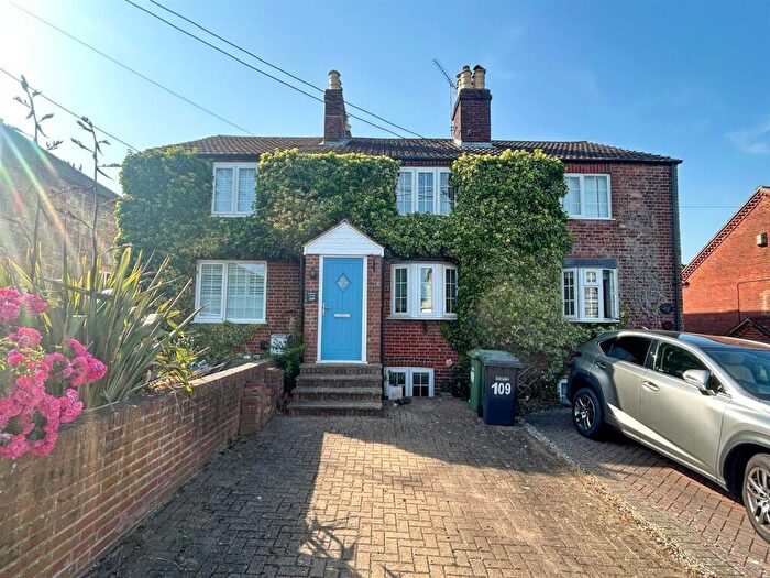 3 Bedroom Terraced House For Sale In Church Road, Old Bishopstoke, Eastleigh, SO50