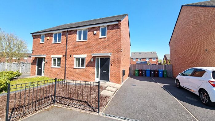 3 Bedroom Semi-Detached House To Rent In Tilshead Road, Manchester, M18